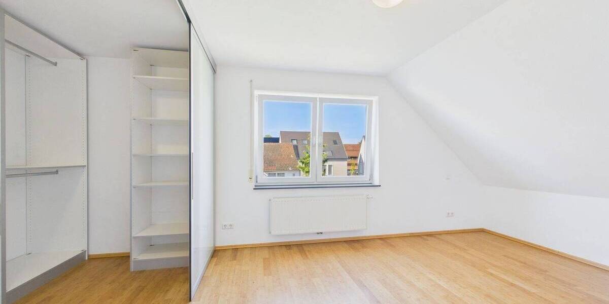 Etagenwohnung Ludwigsburg Oßweil - 4 Zimmer, 157 m&sup2;, 825.000&euro; | Angebot:26765225