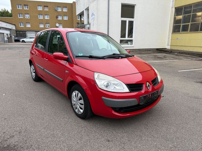 Renault Scenic 132.000 km 1.999 € Möglingen 71696
