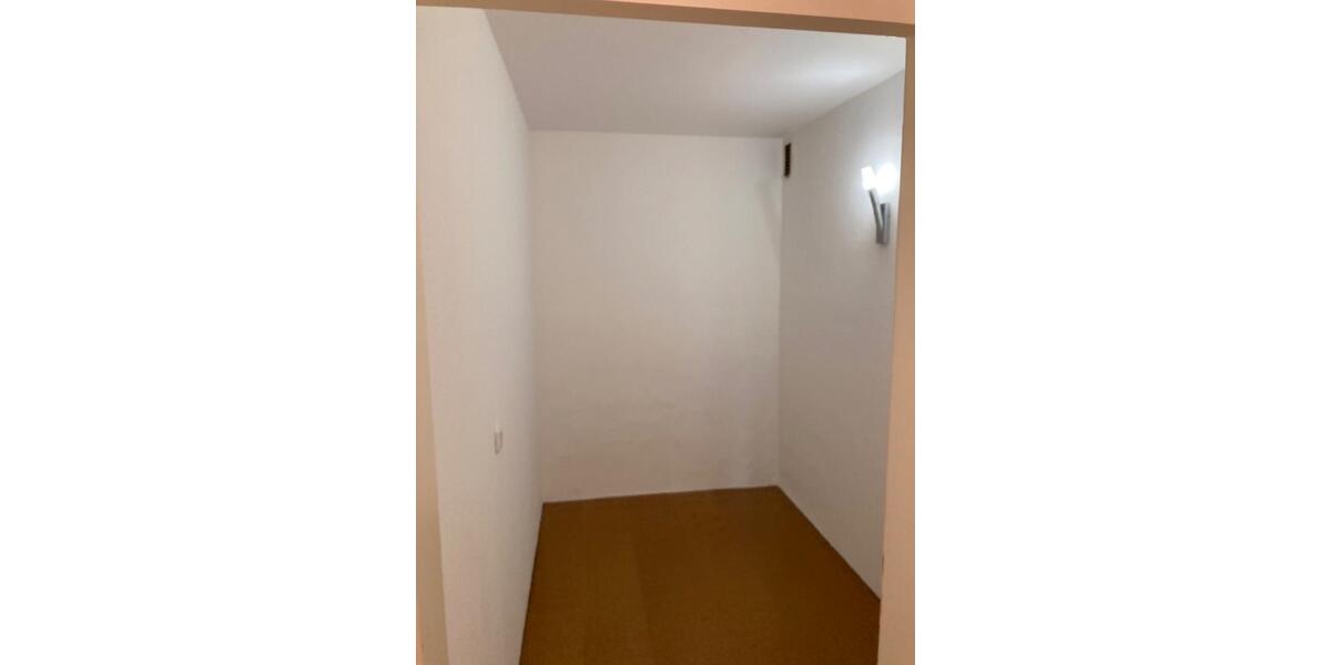 Etagenwohnung Leinfelden-Echterdingen Echterdingen - 3 Zimmer, 84 m&sup2;, 1.250&euro; | Angebot:24772665