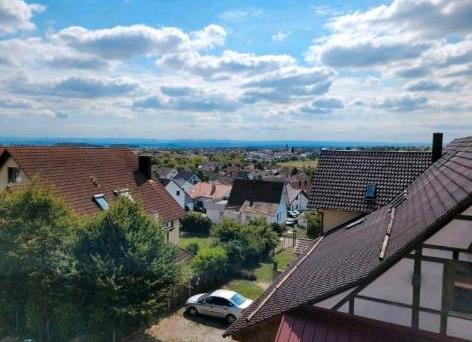 Dachgeschoßwohnung Jettingen - 3 Zimmer, 120 m&sup2;, 389.000&euro; | Angebot:24300540