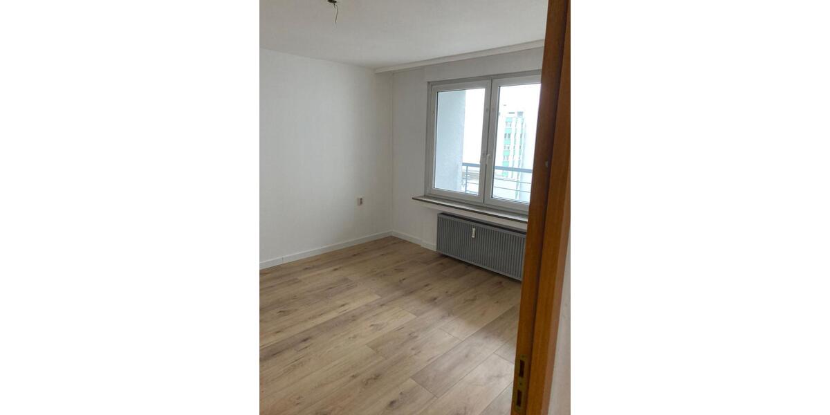 Etagenwohnung Ludwigsburg Eglosheim - 2.5 Zimmer, 57 m&sup2;, 900&euro; | Angebot:24867012