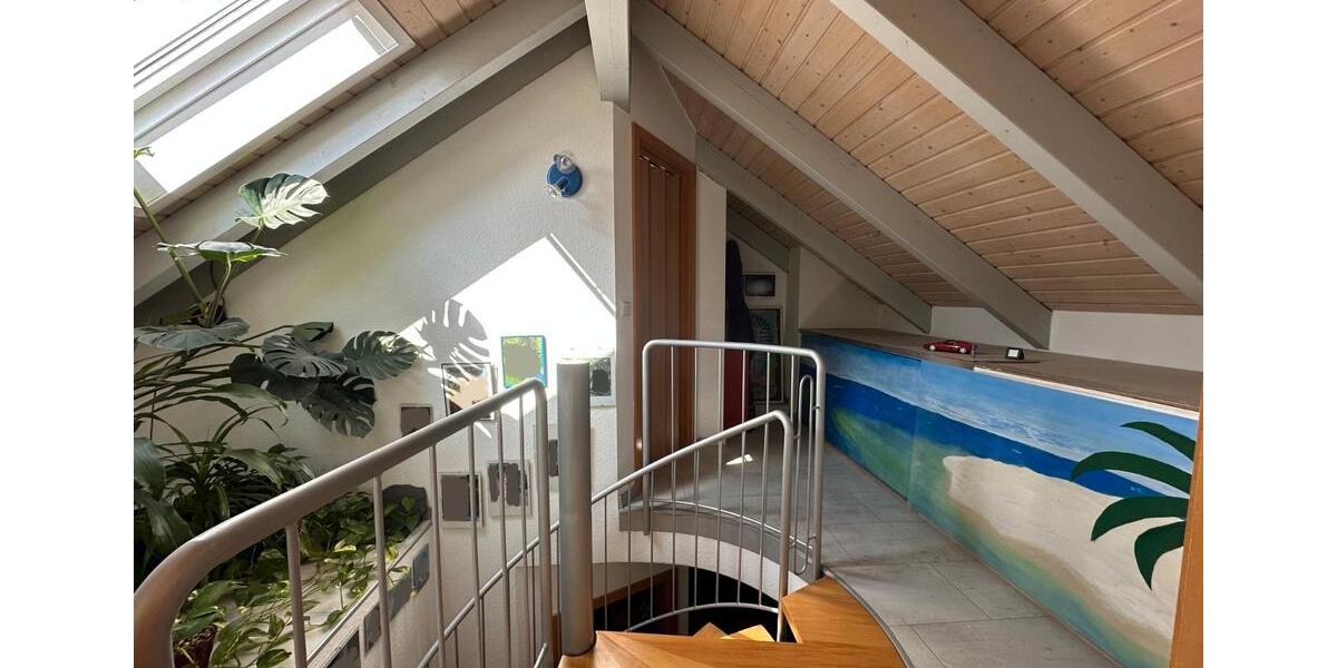 Dachgeschoßwohnung Filderstadt - 4.5 Zimmer, 127 m&sup2;, 498.000&euro; | Angebot:26757861
