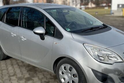 Opel Meriva 91.500 km 6.700 &euro; Reutlingen 72762