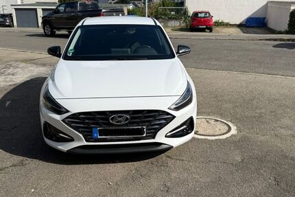 Hyundai i30 117.777 km 15.100 € Esslingen am Neckar 73733