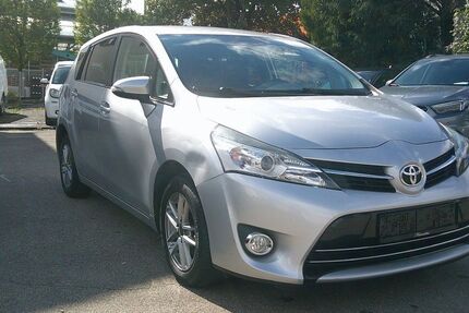 Toyota Verso 153.000 km 9.980 € Sindelfingen 71065