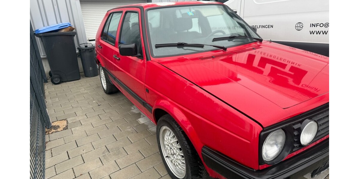 VW Golf II 134.572 km 2.900 &euro; Böblingen 71032