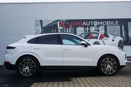 Porsche Cayenne 23.900 km 91.999 € Stuttgart 70499