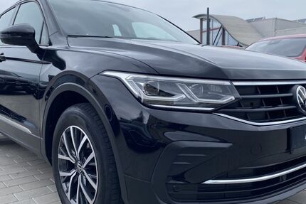 VW Tiguan 53.900 km 29.750 &euro; Calw 75365