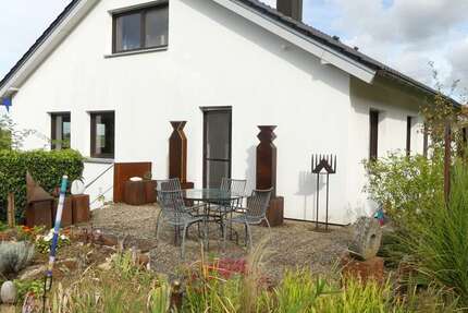 Haus Wiernsheim / Serres Serres - 5 Zimmer, 138 m&sup2;, 1.600&euro; | Angebot:27542901