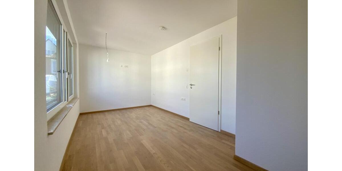 Etagenwohnung Ludwigsburg Oßweil - 2 Zimmer, 59 m&sup2;, 1.160&euro; | Angebot:23221386
