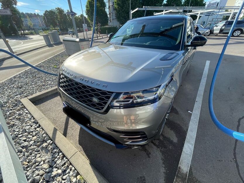 Land Rover Range Rover Velar 132.000 km 28.900 € Esslingen 73730