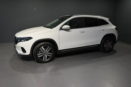 Mercedes EQA