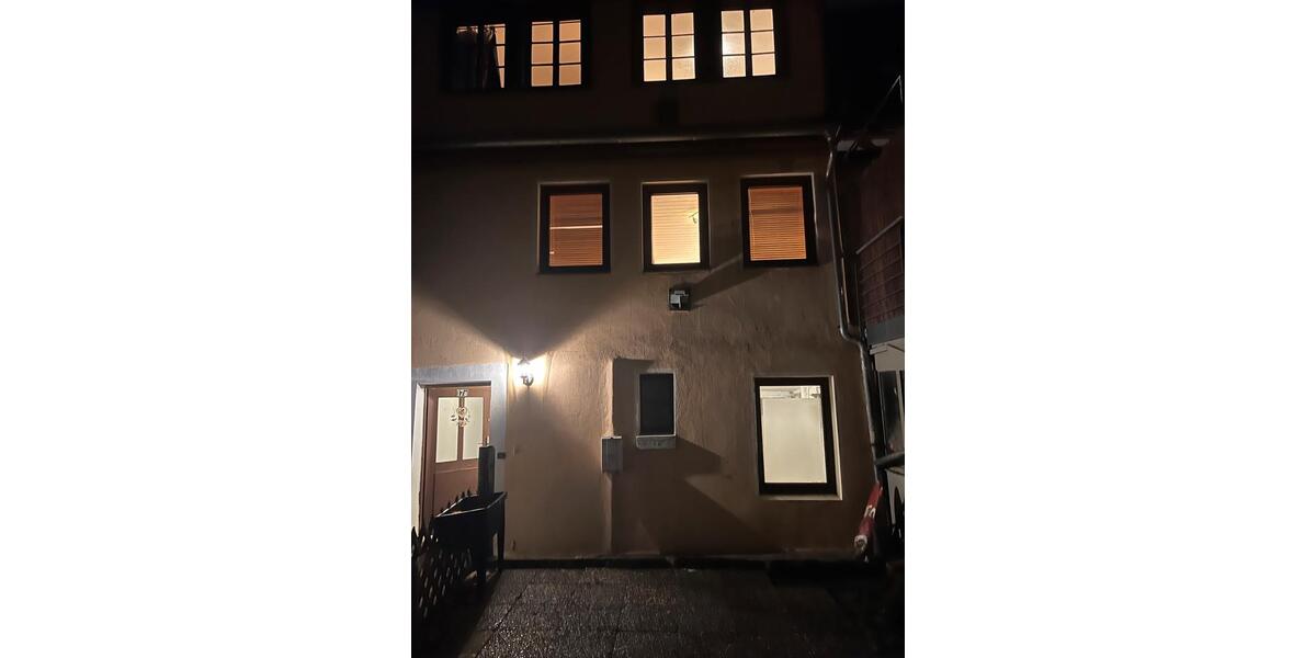 Reihenhaus Stuttgart Vaihingen - 4 Zimmer, 110 m&sup2;, 1.350&euro; | Angebot:27618931