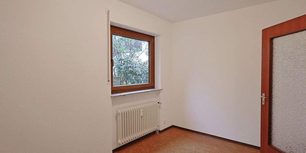 Etagenwohnung Weissach - 3 Zimmer, 95 m&sup2;, 990&euro; | Angebot:25682077