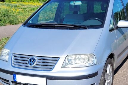 VW Sharan 189.195 km 5.350 &euro; Renningen 71272