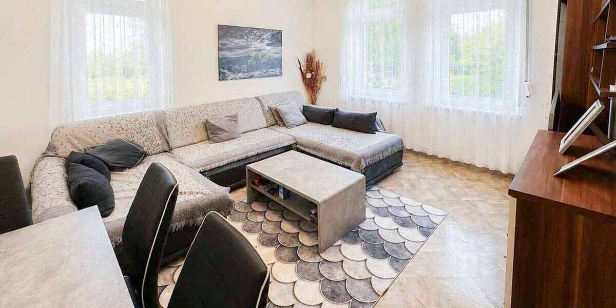Etagenwohnung Stuttgart Zuffenhausen - 3 Zimmer, 66 m&sup2;, 240.000&euro; | Angebot:26851791