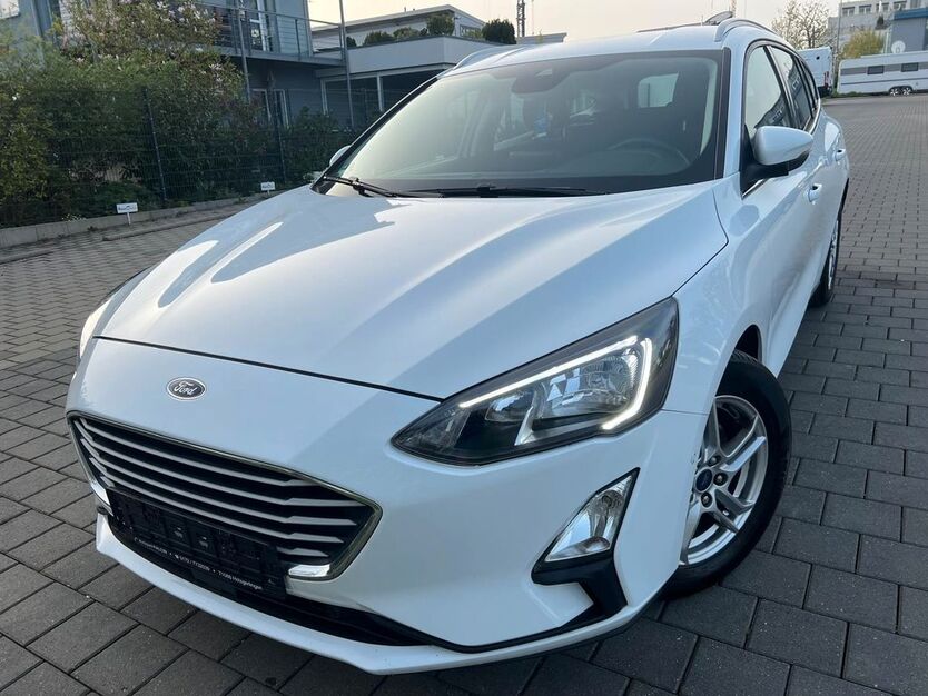 Ford Focus 159.000 km 9.980 € Holzgerlingen 71088