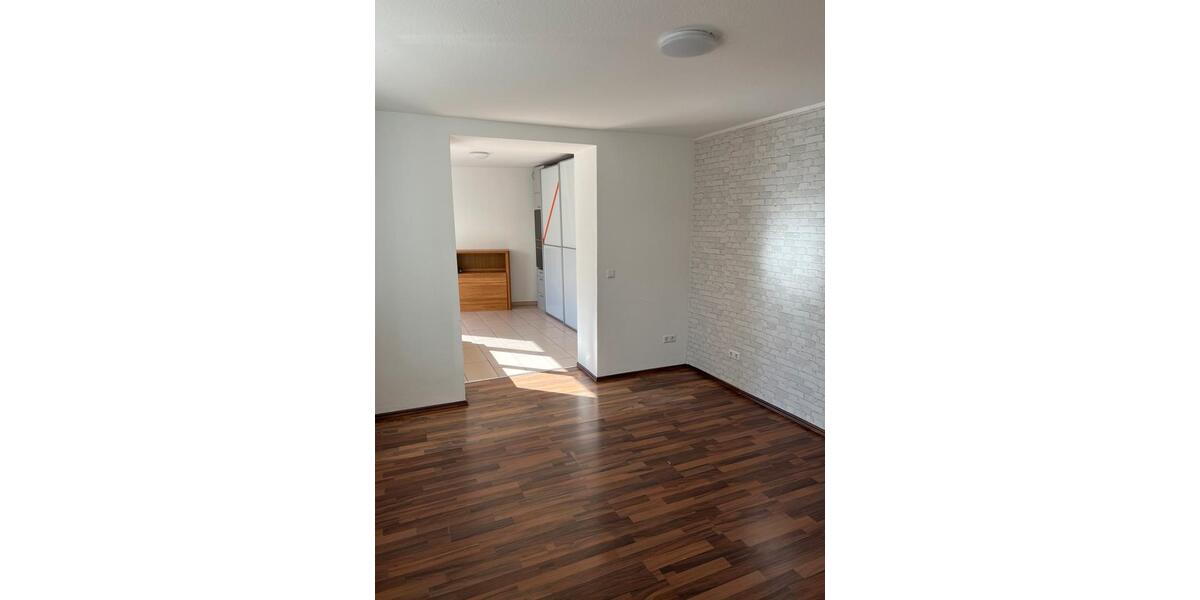 Erdgeschoßwohnung Fellbach - 2 Zimmer, 60 m&sup2;, 1.050&euro; | Angebot:25304139