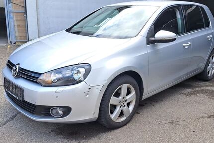 VW Golf 90.000 km 4.900 € Reutlingen 72766