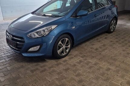 Hyundai i30 48.500 km 11.250 &euro; Böblingen 71032