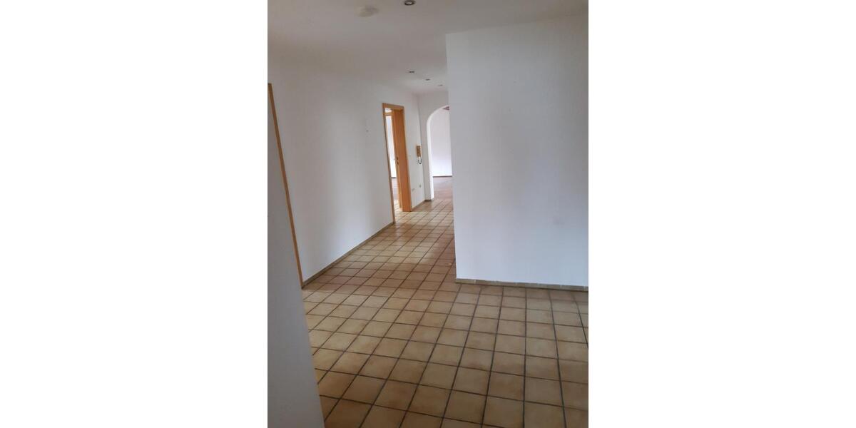 Terrassenwohnung Wimsheim - 5 Zimmer, 146 m&sup2;, 1.430&euro; | Angebot:27569604