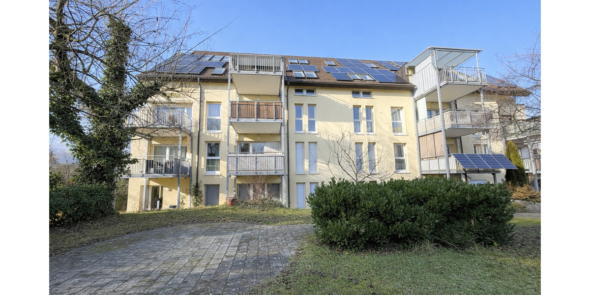 Etagenwohnung Sindelfingen Mitte - 2 Zimmer, 87 m&sup2;, 1.300&euro; | Angebot:25601237