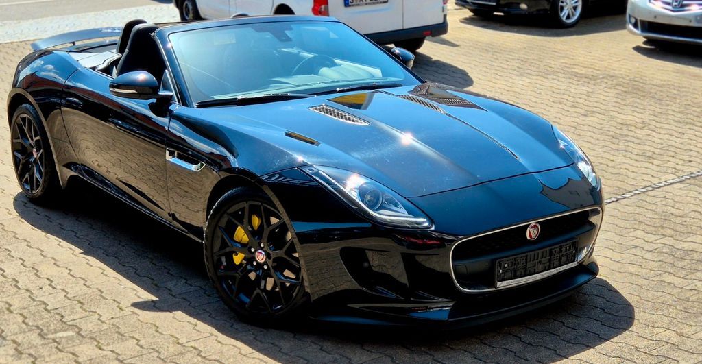 Jaguar F-Type 62.857 km 39.750 € Stuttgart 70435