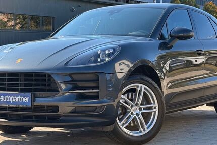 Porsche Macan 114.000 km 39.900 € Sindelfingen 71065