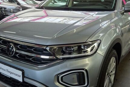 VW T-Roc 15.500 km 28.949 € Holzgerlingen bei Stuttgart 71088