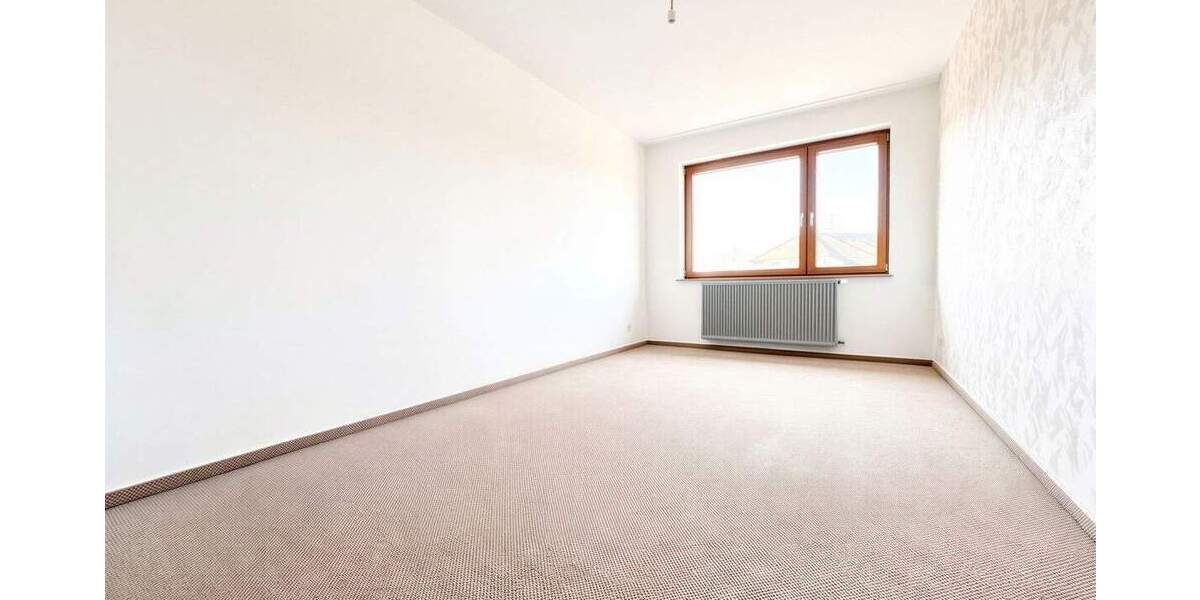 Doppelhaushälfte Sindelfingen Mitte - 5 Zimmer, 122 m&sup2;, 460.000&euro; | Angebot:25770722
