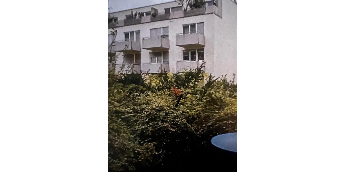 Hochparterre Stuttgart Stuttgart-West - 1 Zimmer, 26 m&sup2;, 920&euro; | Angebot:26238436
