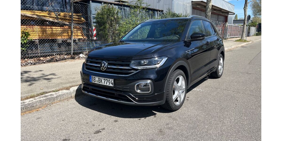 VW T-Cross 44.300 km 20.900 &euro; Sindelfingen 71063
