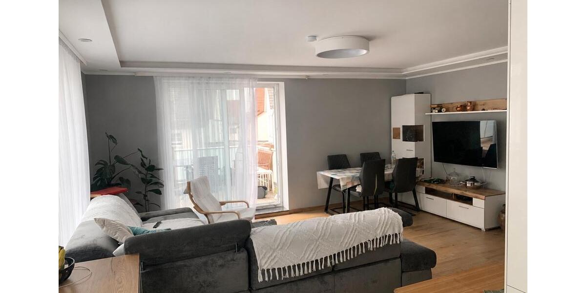 Etagenwohnung Köngen - 3 Zimmer, 75 m&sup2;, 1.100&euro; | Angebot:26619580