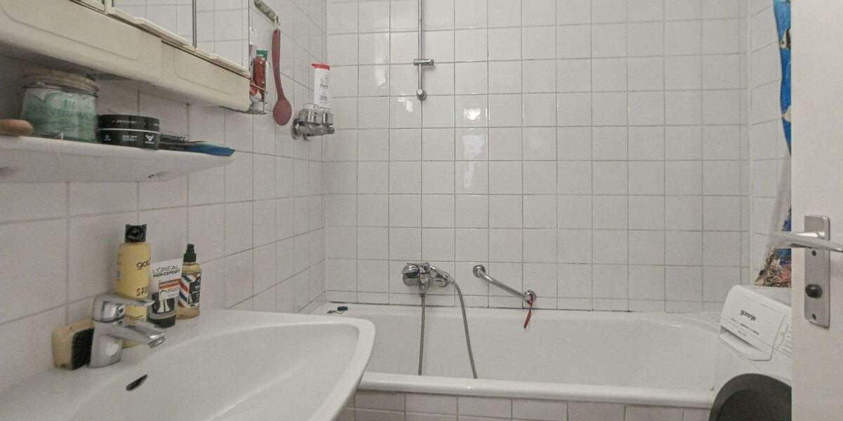 Einfamilienhaus Sindelfingen Mitte - 3 Zimmer, 249.000&euro; | Angebot:25716122