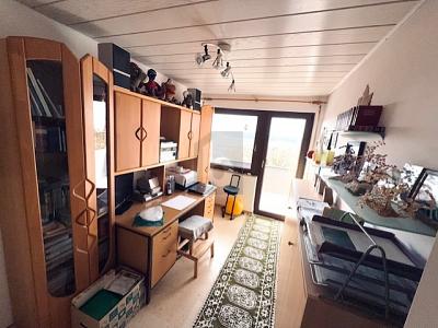 ANKOMMEN UND WOHLFÜHLEN IN GRÜNER UMGEBUNG - Reihenmittelhaus Remseck am Neckar | Angebot:25150227