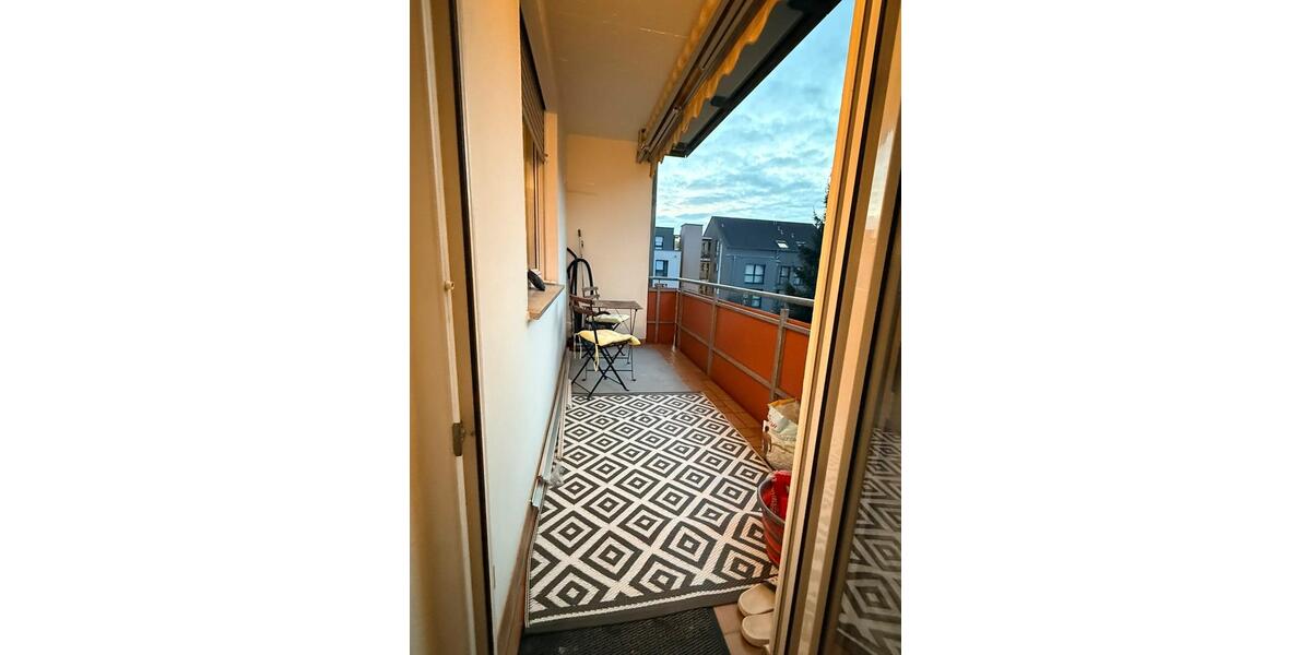 Etagenwohnung Ludwigsburg Oßweil - 3 Zimmer, 75 m&sup2;, 1.100&euro; | Angebot:25795450