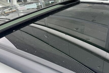 VW Touran 27.650 km 33.800 &euro; Vaihingen / Enz 71665