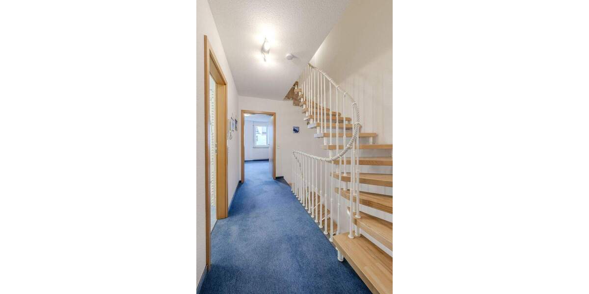 Reihenmittelhaus Stuttgart Neugereut - 4 Zimmer, 120 m&sup2;, 679.000&euro; | Angebot:24794184