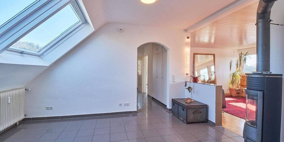 Etagenwohnung Esslingen Sulzgries - 4 Zimmer, 105 m&sup2;, 359.000&euro; | Angebot:26385749