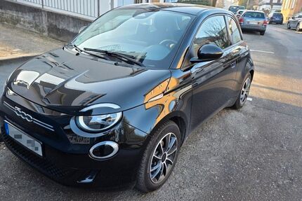 Fiat 500e 19.000 km 14.690 &euro; Stuttgart 70619