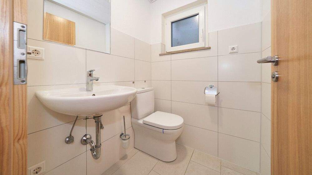 Bungalow Vaihingen an der Enz / Roßwag Roßwag - 7 Zimmer, 208 m&sup2;, 635.000&euro; | Angebot:24916375