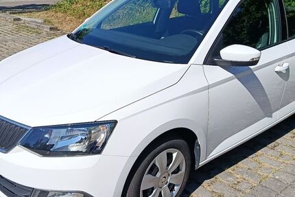 Skoda Fabia 141.000 km 5.900 &euro; Stuttgart 70619