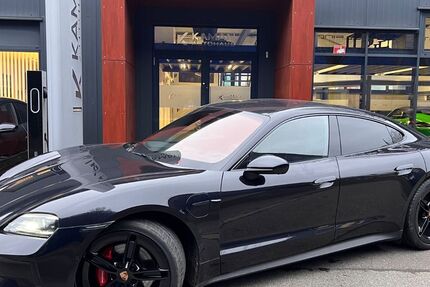 Porsche Taycan 29.700 km 99.600 &euro; Sindelfingen 71065