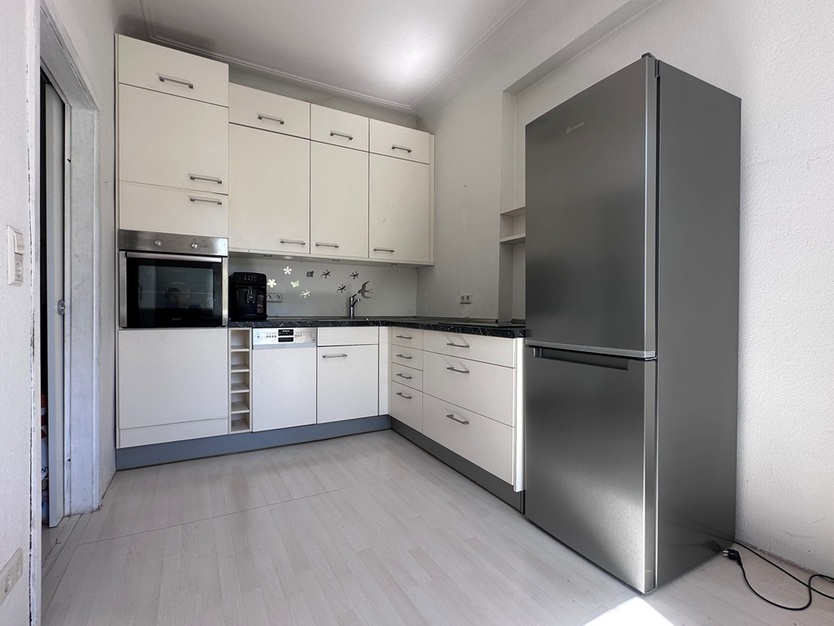 Helle 2,5-Zi.-Altbau-ETW in zentraler Lage von S-Süd (Heslach)