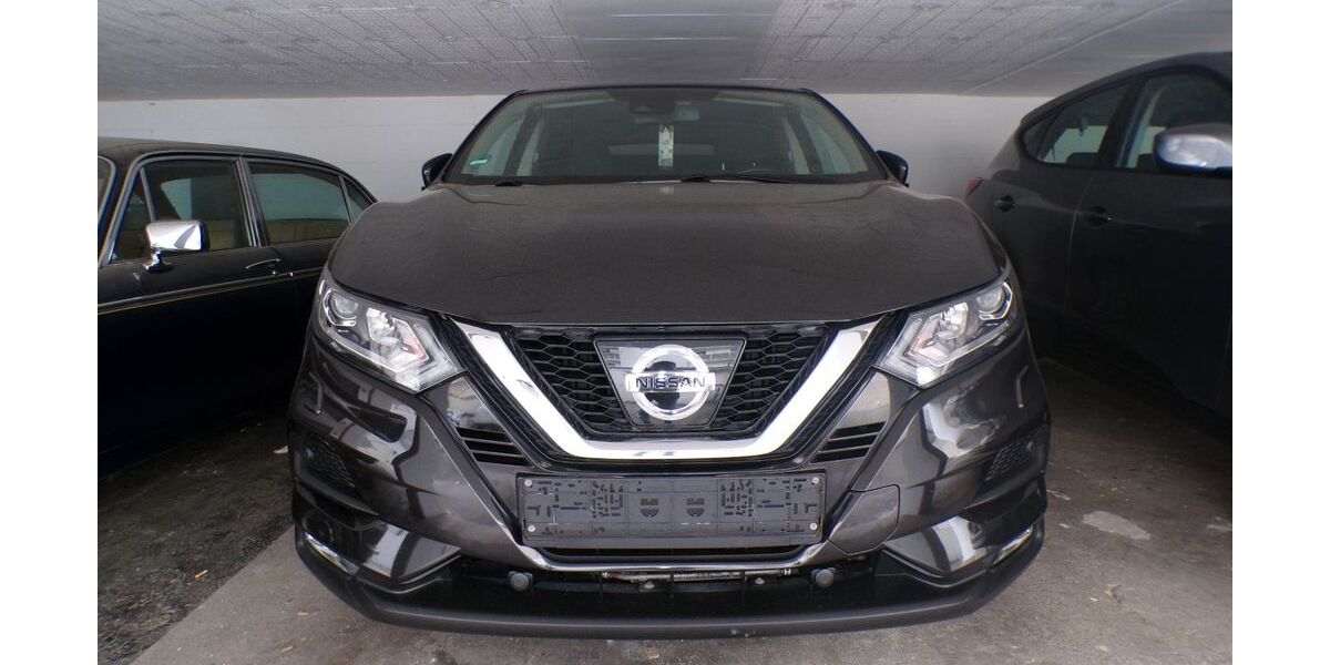 Nissan Qashqai 144.000 km 9.990 &euro; Pforzheim 75172