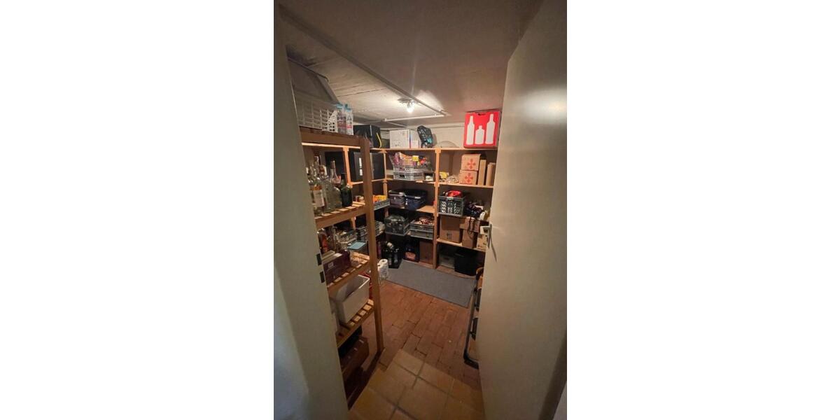 Reihenhaus Leonberg - 6 Zimmer, 169 m&sup2;, 1.850&euro; | Angebot:24248136