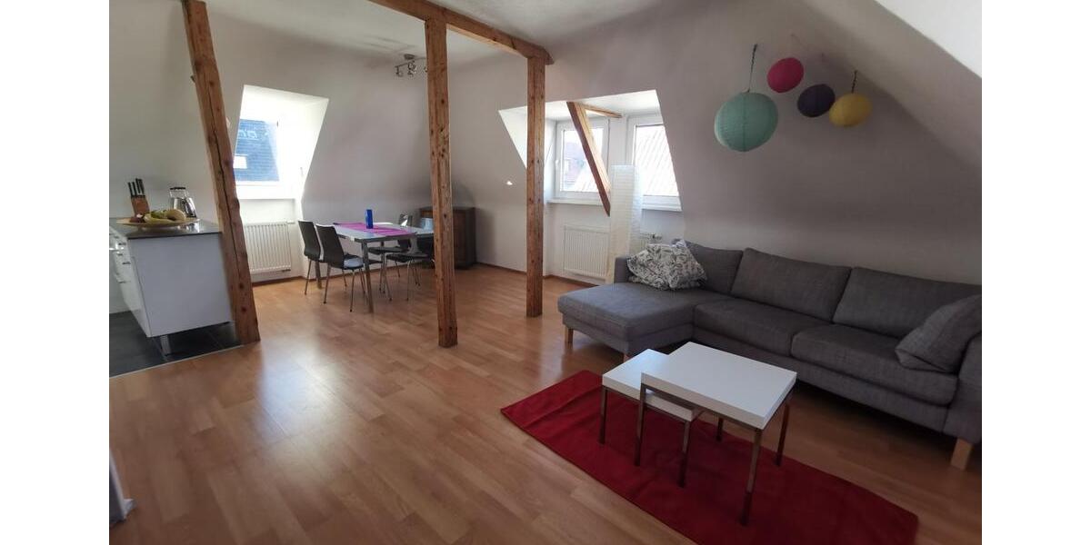 Dachgeschoßwohnung Stuttgart Degerloch - 2 Zimmer, 47 m&sup2;, 890&euro; | Angebot:24593198