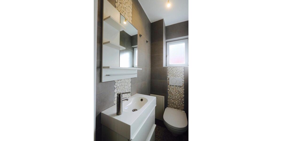 Etagenwohnung Reutlingen Orschel-Hagen - 5 Zimmer, 15 m&sup2;, 445&euro; | Angebot:24506828