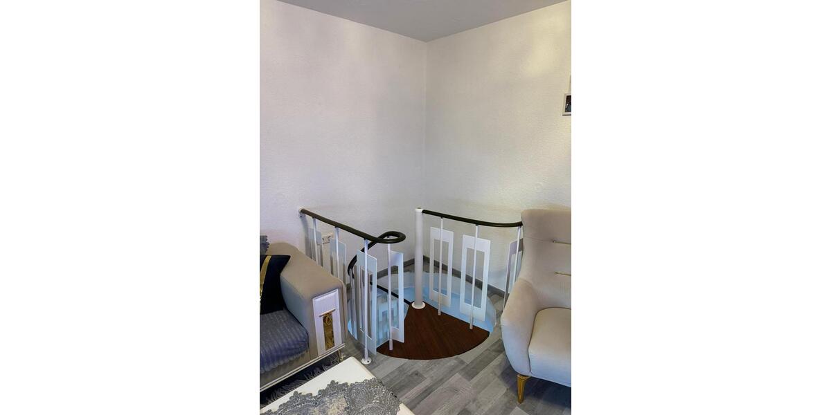 Maisonettenwohnung Esslingen am Neckar Hegensberg - 5 Zimmer, 117 m&sup2;, 499.000&euro; | Angebot:24508668