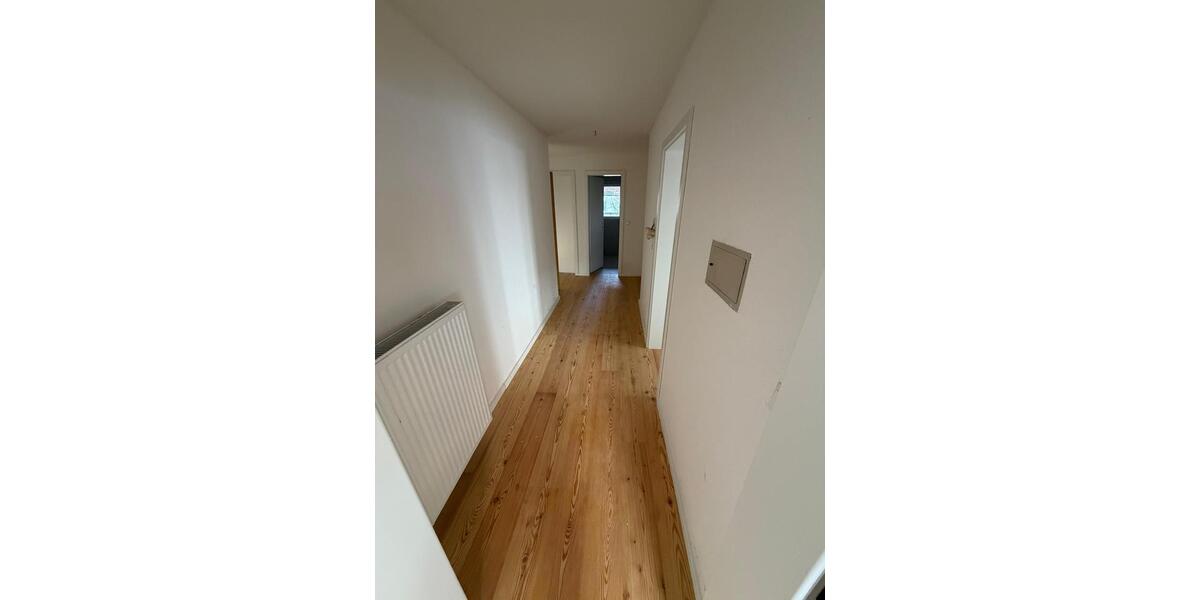 Erdgeschoßwohnung Kusterdingen - 2.5 Zimmer, 64 m&sup2;, 1.200&euro; | Angebot:24806647